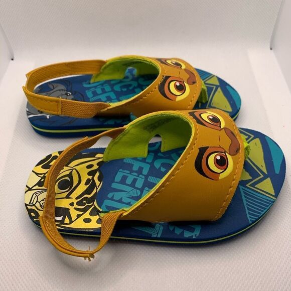 Disney Lion King Sandals - Picture 2 of 5